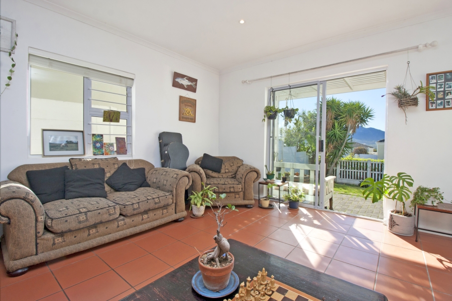 2 Bedroom Property for Sale in Capri Western Cape